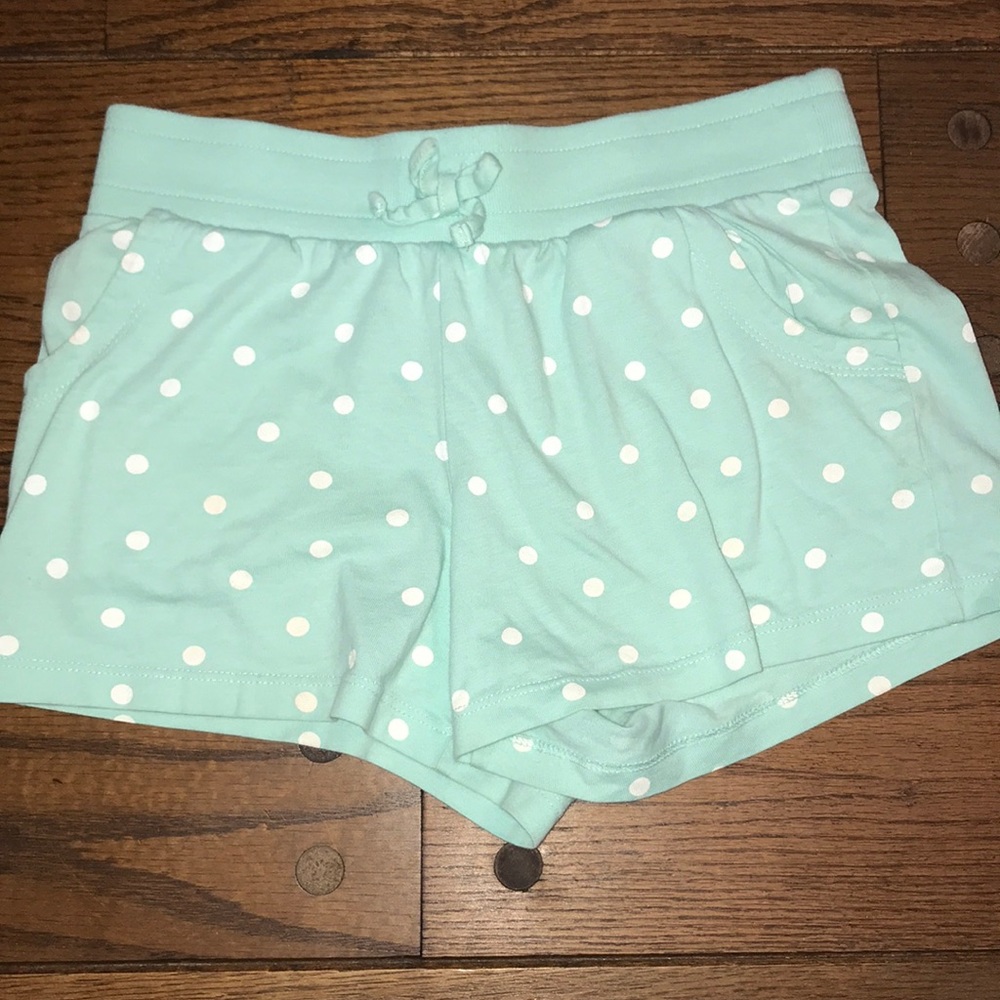 End of summer 2 for 1 Shorts Deal